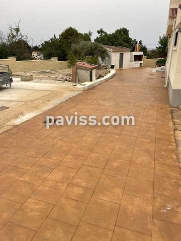 Obra de pavimento de hormigón realizada por PAVISS